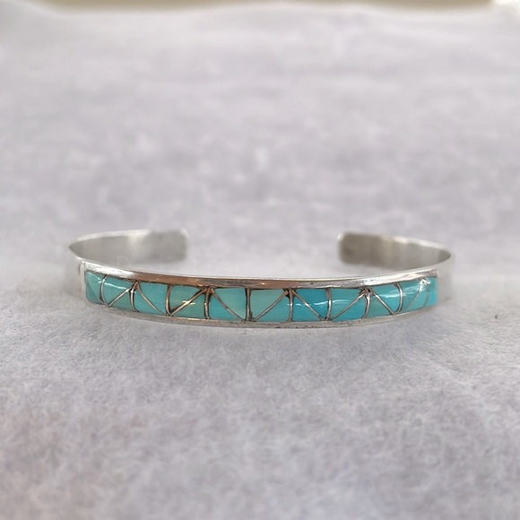 Jewelry - Turquoise Sterling cuff